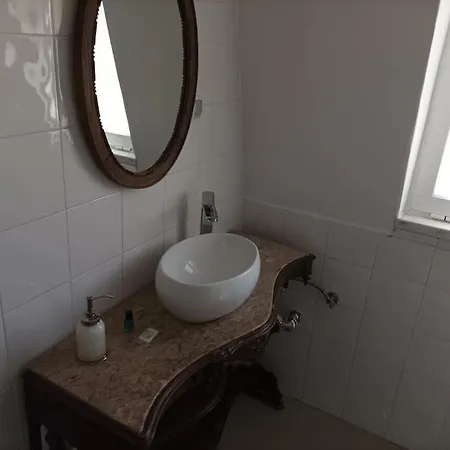 Apartment 2 Bedroom, 2 Bathroom With Terrasse - Palma Lisbon